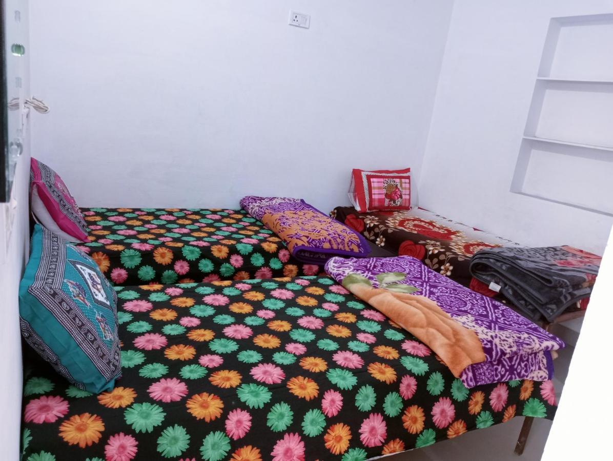 Veera'S Hostel Pushkar Extérieur photo