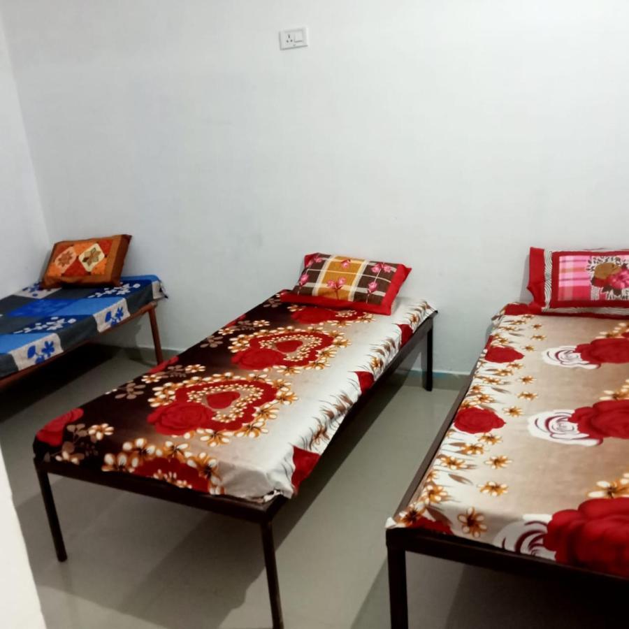 Veera'S Hostel Pushkar Extérieur photo