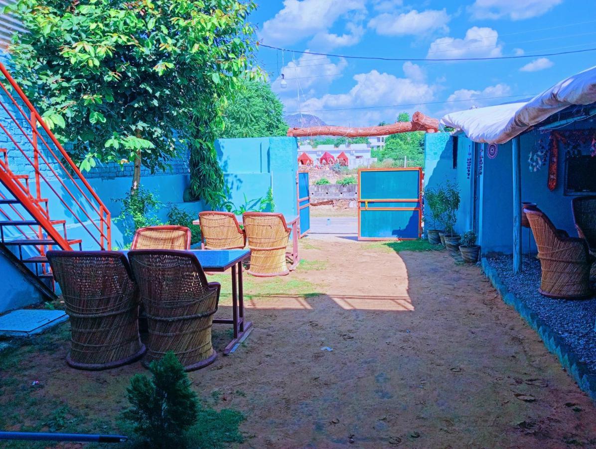 Veera'S Hostel Pushkar Extérieur photo